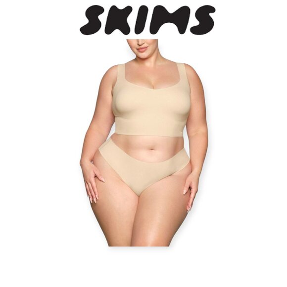 SKIMS Wireless Longline Bra, Sand 4X, Ultimate Smooth Fit - Picture 1 of 10